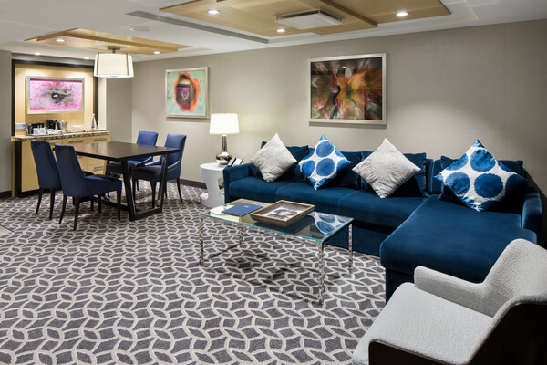 RCI Anthem of the Seas Owners Suite 0.jpg